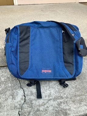 jansport jet stream laptop messenger bag Backpack - Computer with 2 Compartments, Ergonomic Shoulder Straps, 15 Laptop Sleeve, Haul Handle Jansport Messenger Bag for Sale